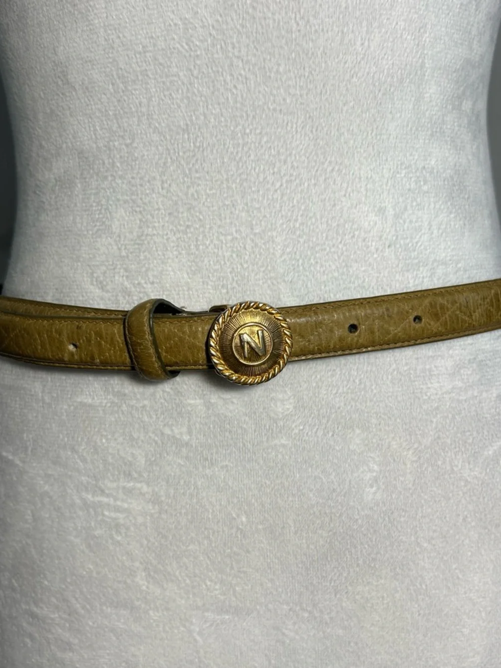 #Vintage | 1980s | Albert Nipon | Tan Genuine Leather